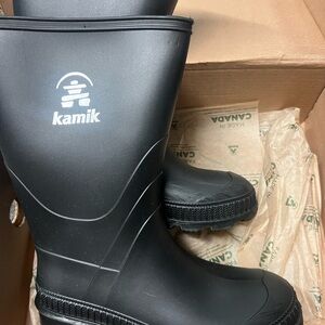 Kamik Black Rain Boots